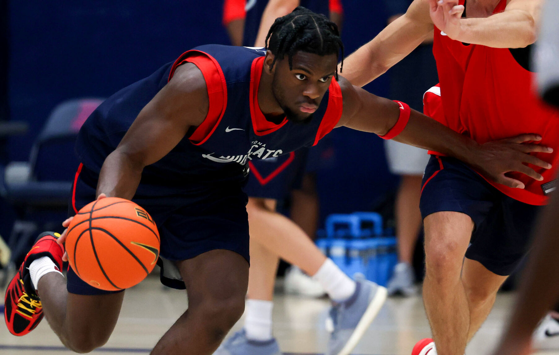 Arizona mens basketball practice